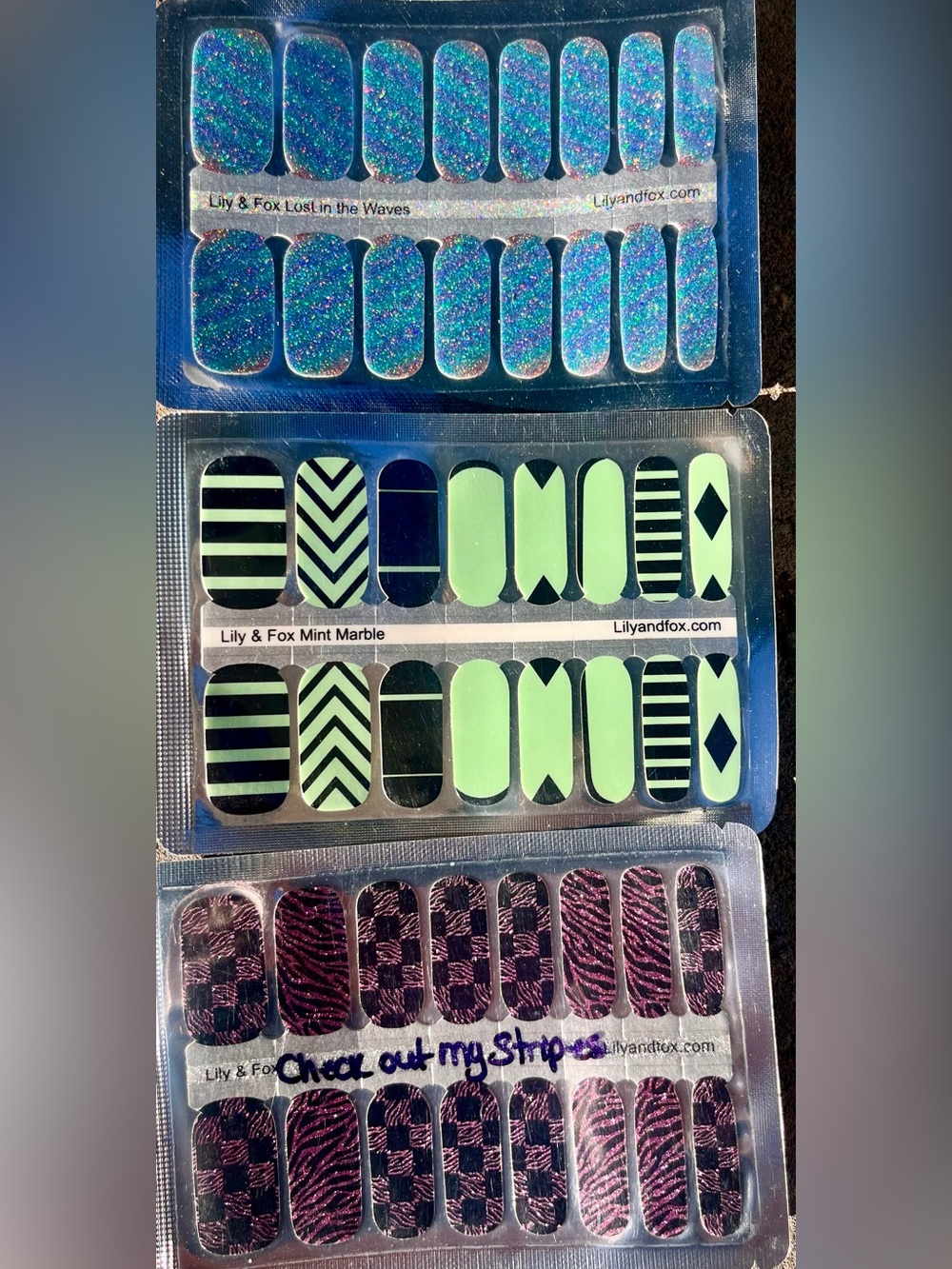 Lily & Fox set of 9 Mixed Nail Wrap Bundle — Glitter, Pastel & Printed Styles - Picture 4 of 4